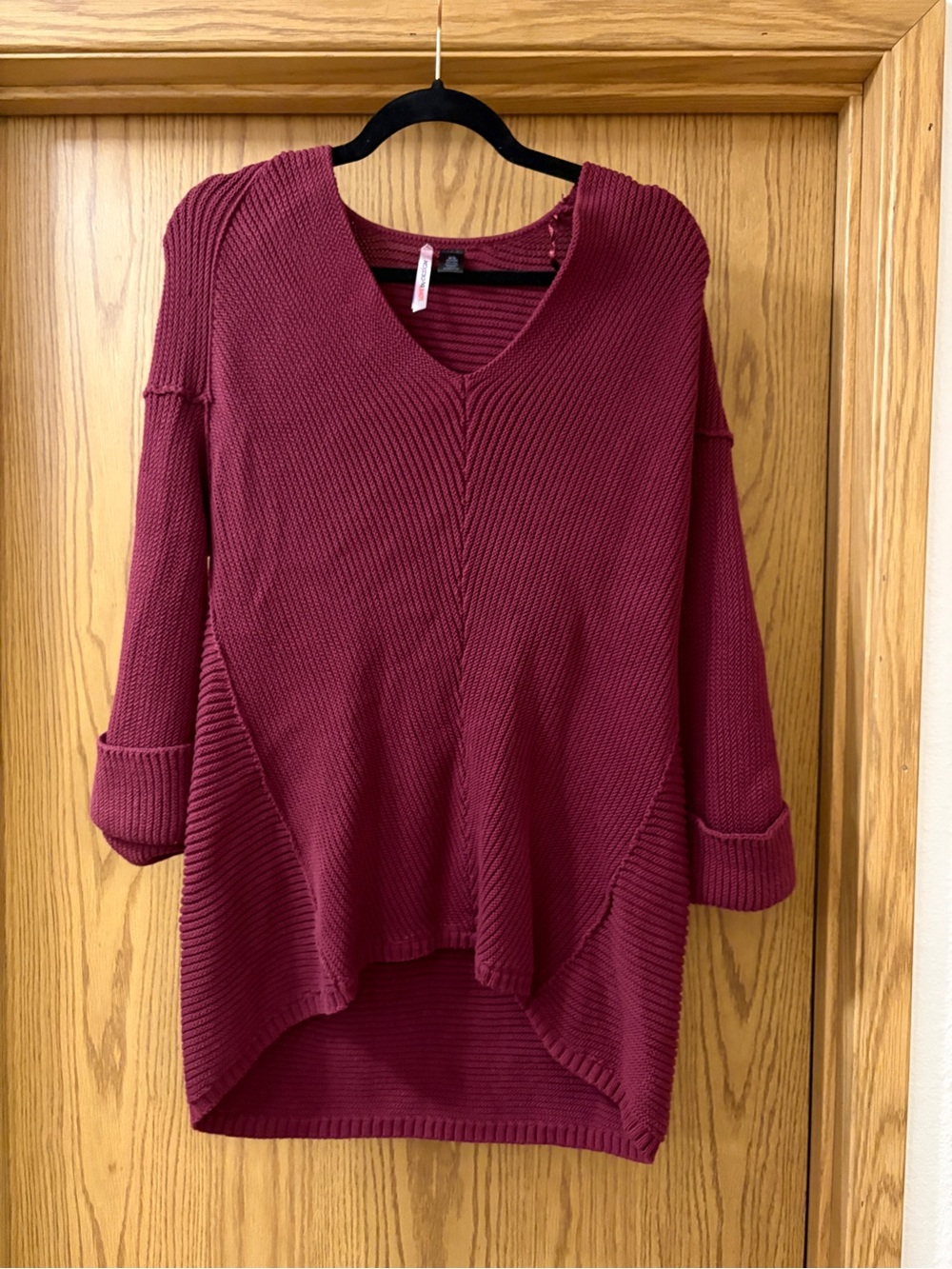 Love By Design V-Neck Ribbed Pullover Sweater - Wine